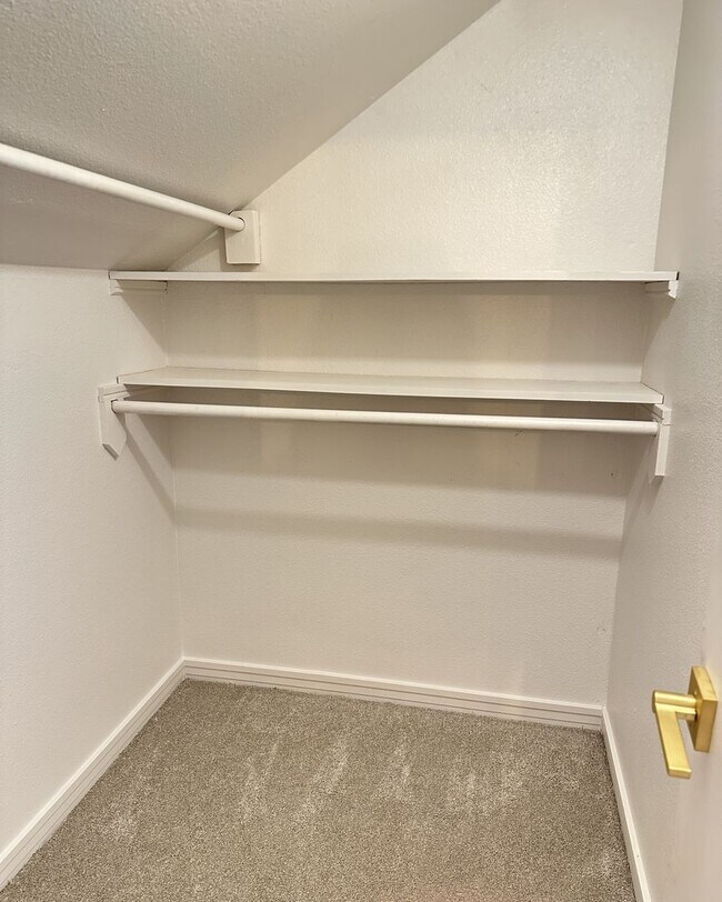 Building Photo - Pre Leasing for fall 2026! 3/2 in Heart of Lubbock!