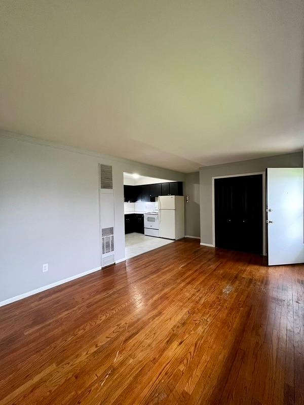 Building Photo - 1454 Goddard Rd