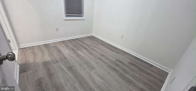 Building Photo - 2233 N 16th St