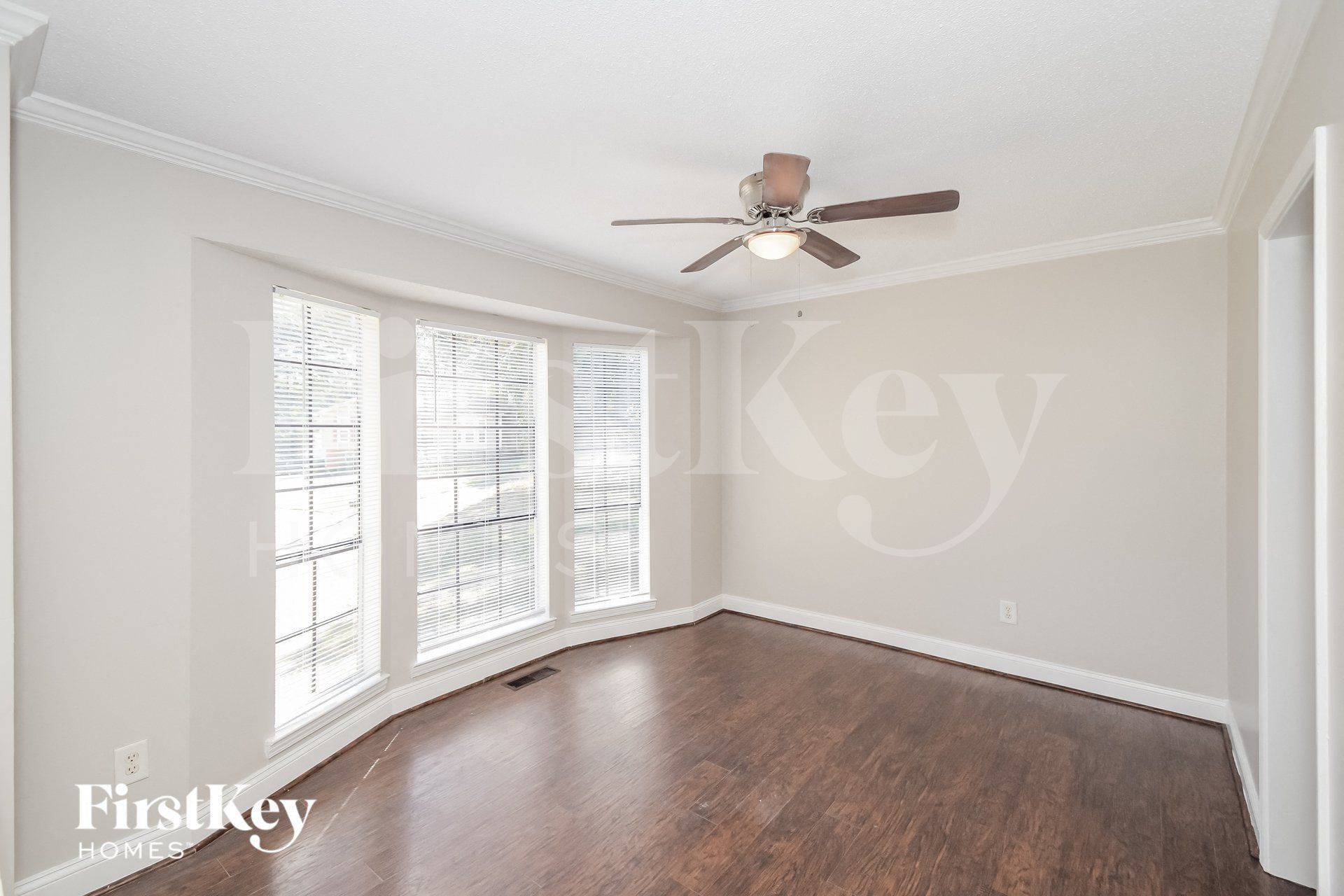 Building Photo - 4217 Park Cir