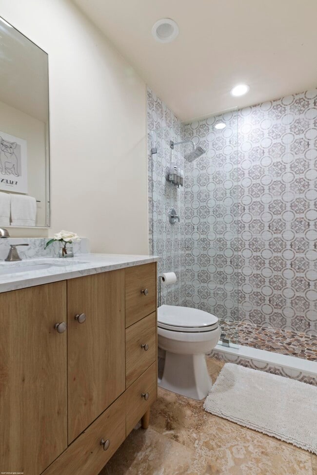 Building Photo - 13424 Bedford Mews Ct