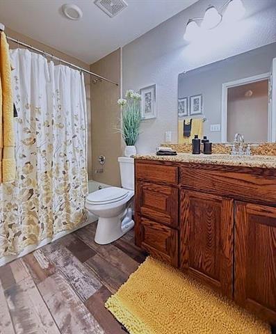 Building Photo - 309 Linda Dr