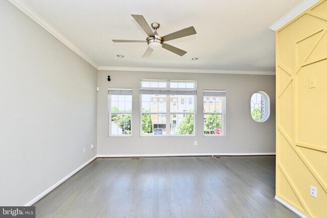 Building Photo - 11177 Southport Pl