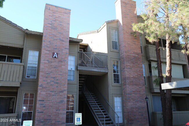 Building Photo - 200 E Southern Ave