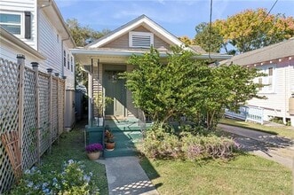 Building Photo - 317 N Bernadotte St