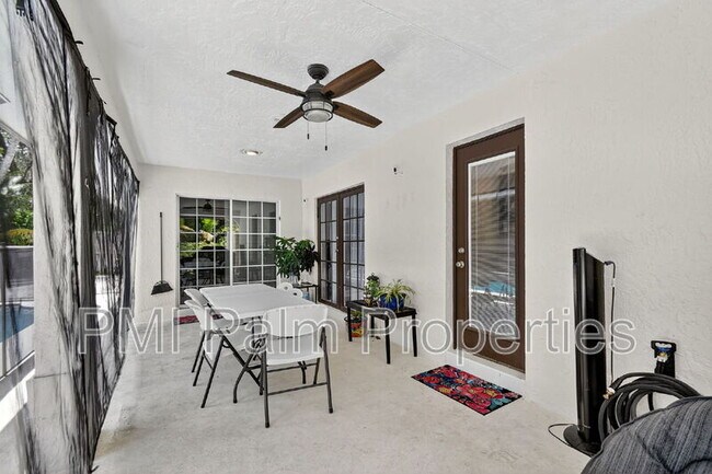 Building Photo - 2700 Yarmouth Dr