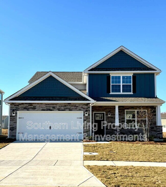 Primary Photo - 1413 Secrest Cmns Dr