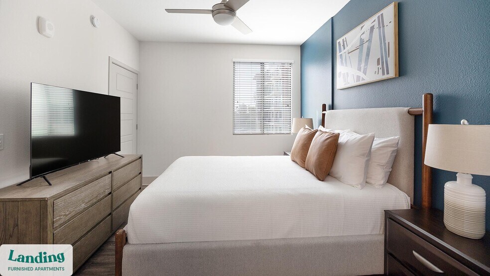 Building Photo - 2323 E Highland Ave