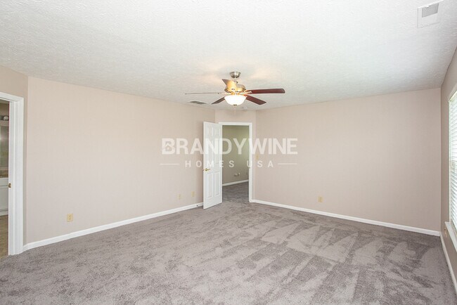 Building Photo - 967 Webb Dr