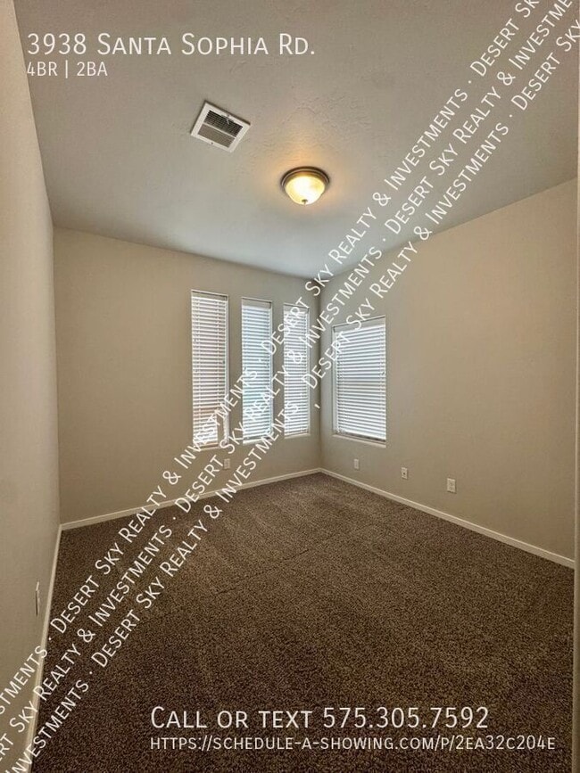 Building Photo - 3938 Santa Sophia Rd