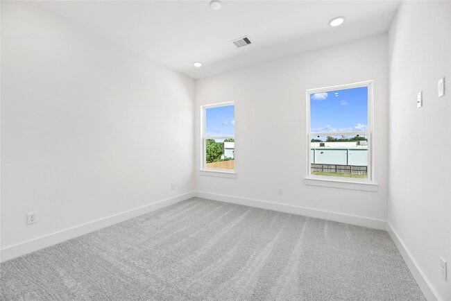 Building Photo - 1308 Neiman Ln