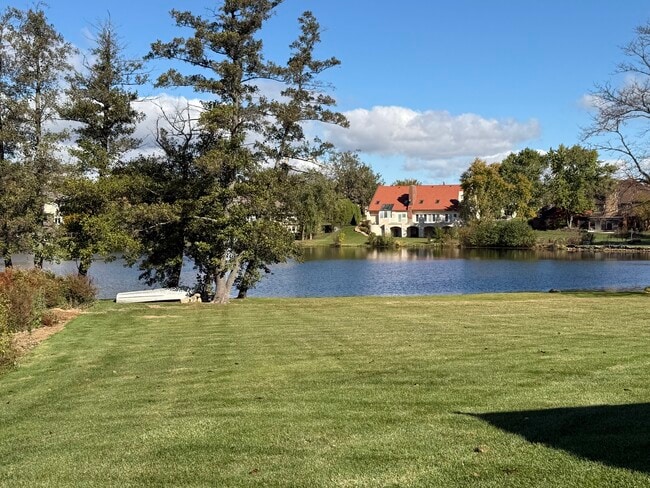 Building Photo - 551 83rd St