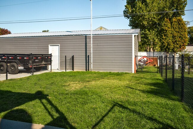 Building Photo - McPherson Duplex