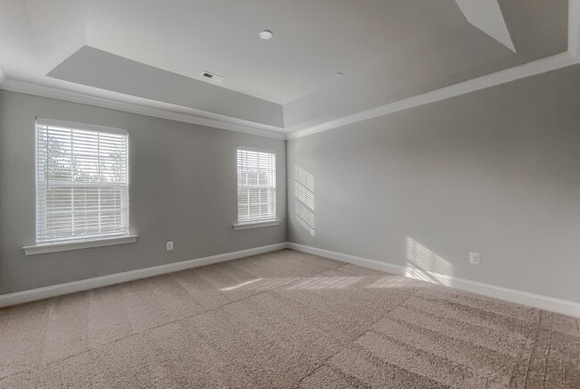 Building Photo - Sullivan Lane