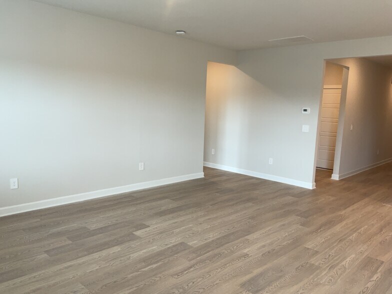 Building Photo - 802 Treeline Rd