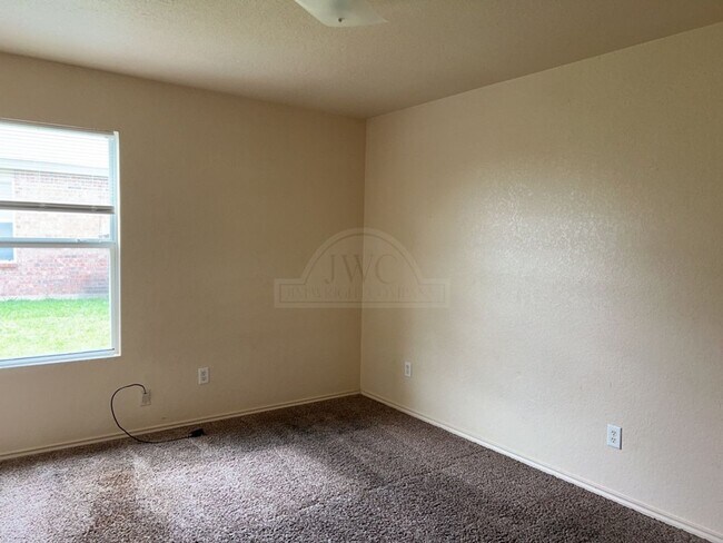 Building Photo - 5304 Lauren Lea Dr