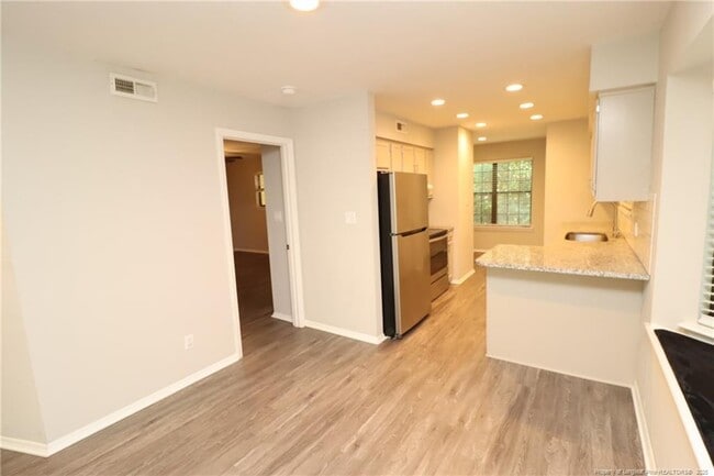 Building Photo - 4901 Coral Ridge Ct