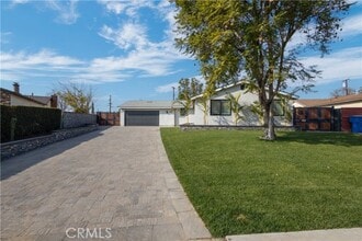 Building Photo - 8935 Patrero St