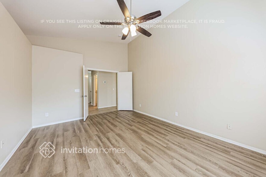 Building Photo - 13391 W Ironwood St