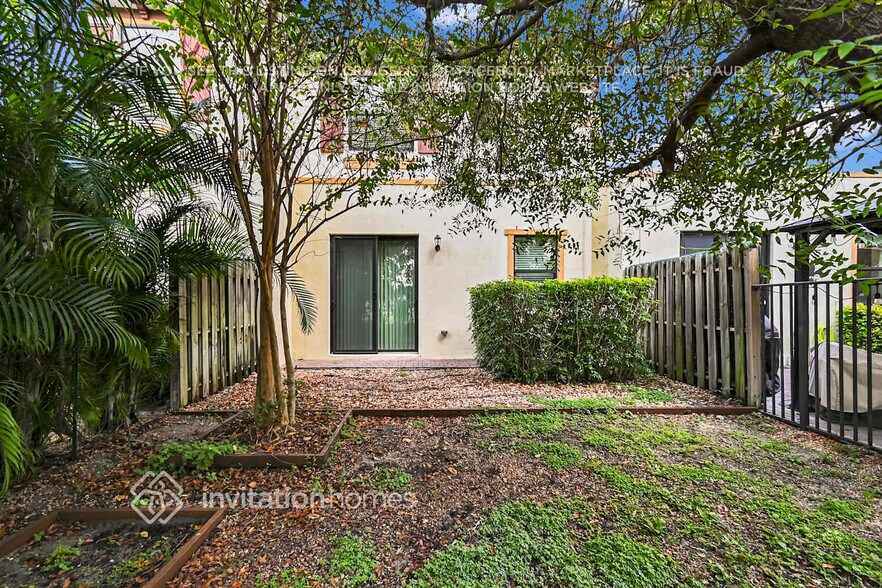 Building Photo - 12978 Anthorne Ln