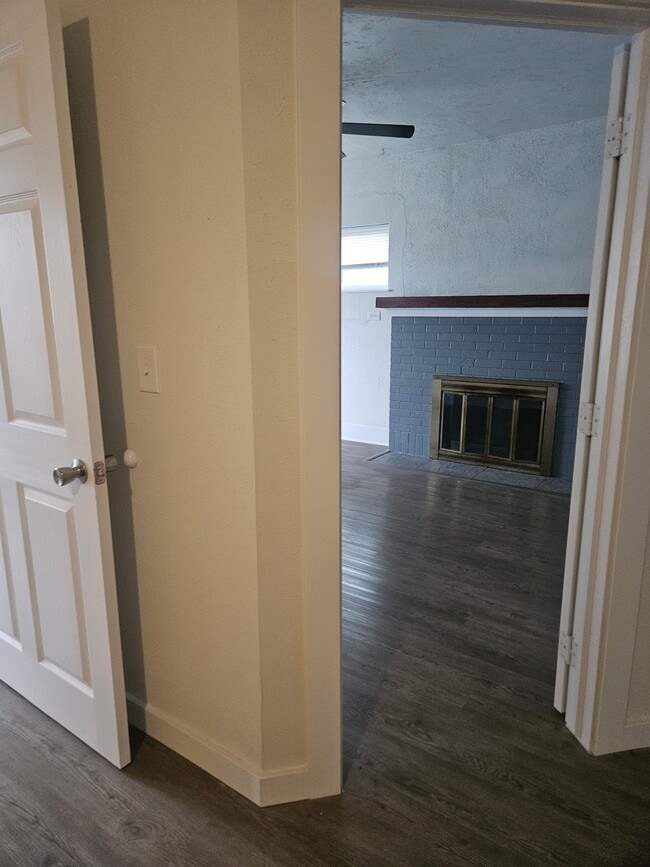 Building Photo - 291 Jefferson St