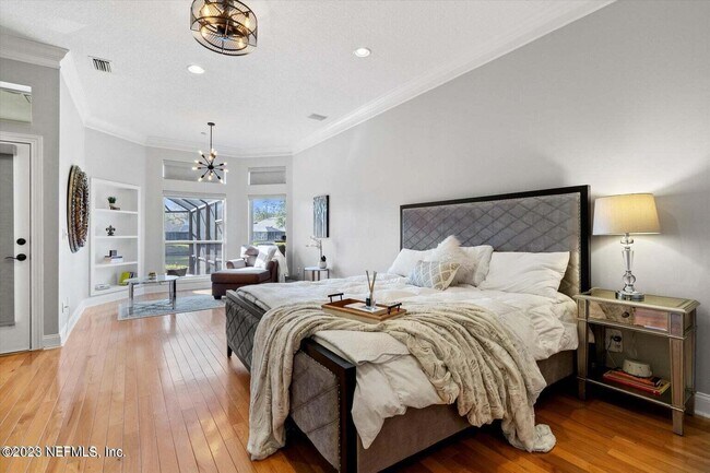 Building Photo - 3826 Reedpond Dr N
