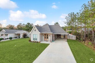 Building Photo - 3 Bedroom Covington Home in Tammany Terrac...