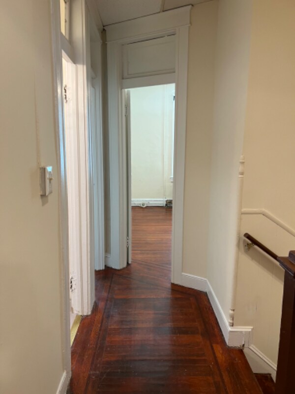 Building Photo - 1536 Appleton St