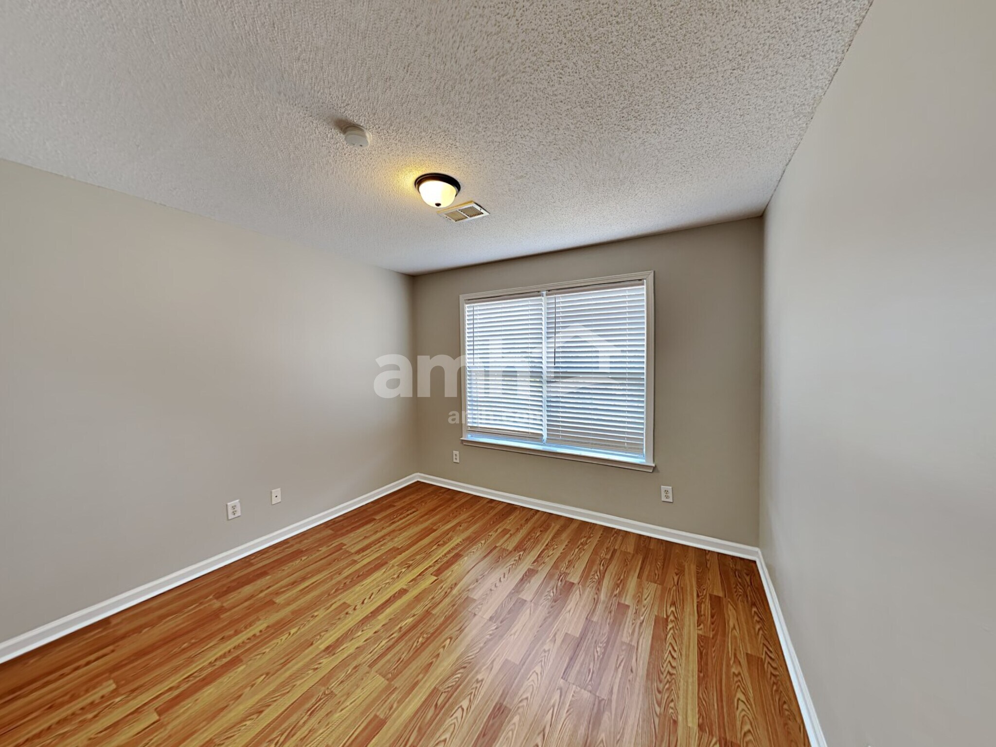 Building Photo - 11412 Leigh Glen Cir