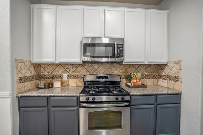 Building Photo - 14911 Calico Heights Ln