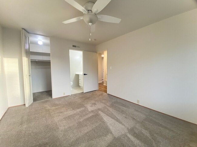 Building Photo - Comfortable 2-Bedroom Condo for Rent! Mission San Jose Neighborhood