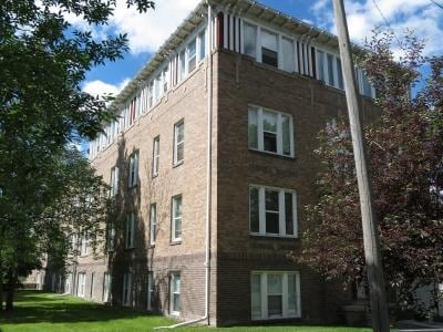 Primary Photo - Pennsylvania Apartments
