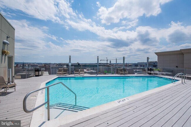 Building Photo - 555 Massachusetts Ave NW