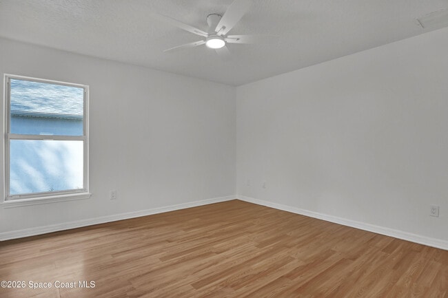 Building Photo - 4165 Eola Ave