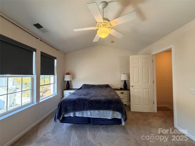 Building Photo - 6836 Rothchild Dr