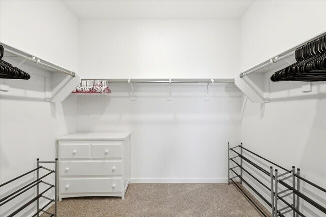 Building Photo - 19295 N Avelino Dr