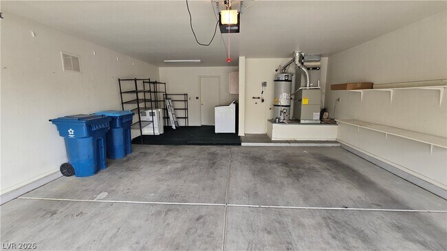 Building Photo - 9328 Fresh Spring Dr