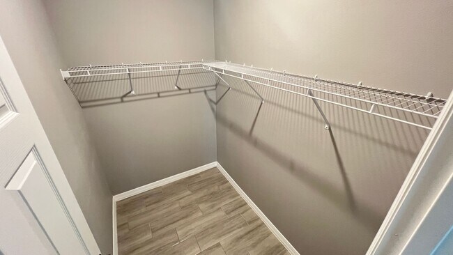 Building Photo - AWESOME 3 Bedroom, 2 Bathroom Home in Beautiful Palm Bay!!