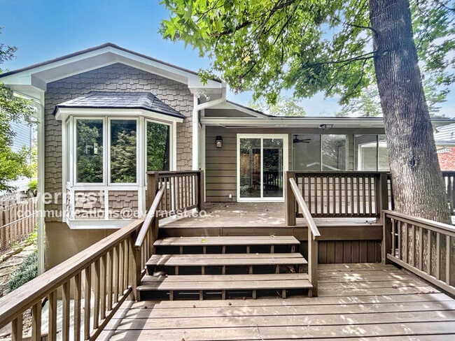 Building Photo - 2771 Winding Ln NE