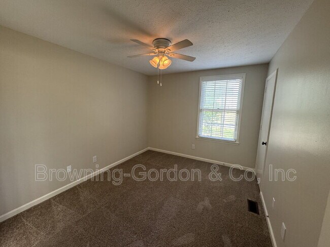 Building Photo - 430 Stewarts Ferry Pike