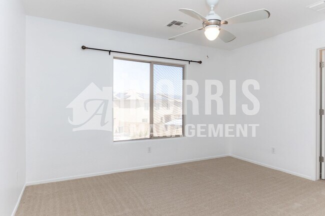 Building Photo - Large Home with Plenty of Room in Coolidge