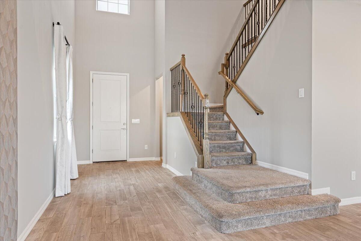 Building Photo - 10437 SW Captiva Dr
