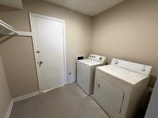 Building Photo - 2624 Randleman Rd