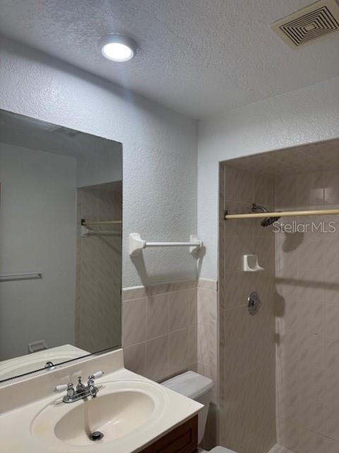 Building Photo - 1095 San Cristobal Ave