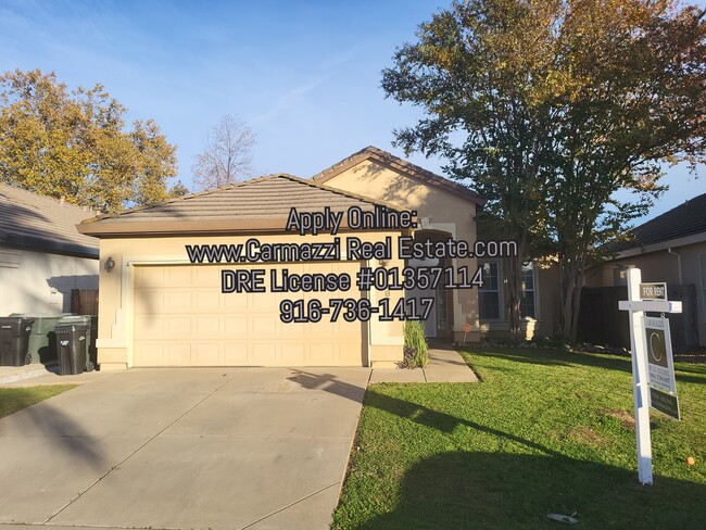 Building Photo - 9197 Irish Gold Way