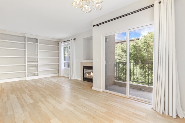 Building Photo - 517 Tower Hill Ave