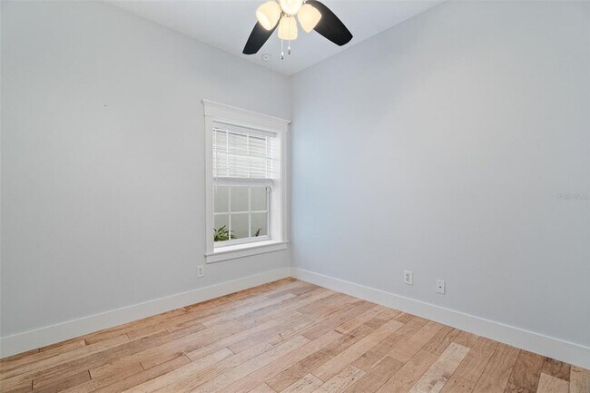 Building Photo - 5362 Chatas Ln