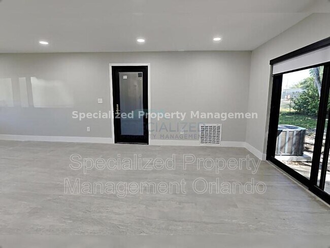 Building Photo - 539 S Keech St