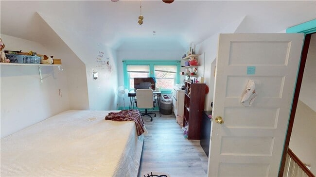 Building Photo - ****Providence/Mt. Pleasant – Single Famil...