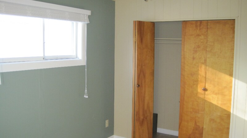 Building Photo - 2537 Laporte Ave